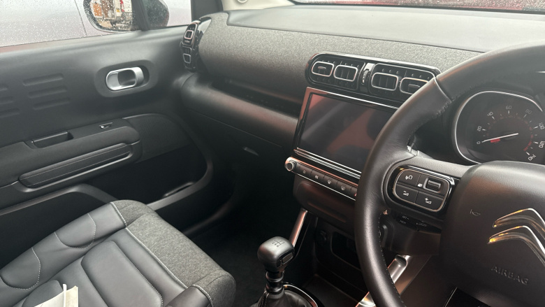 Citroen C3 Aircross 1.2 PureTech 110 Shine 5dr Petrol Hatchback